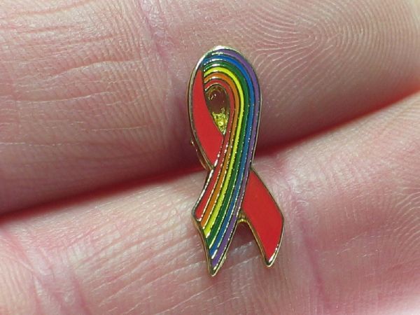 Red Ribbon Schleife