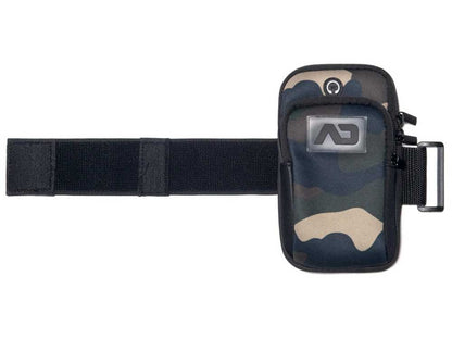 ADDICTED Oberarm Little Bag - camouflage