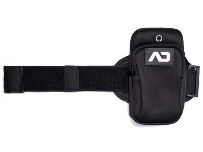 ADDICTED Oberarm Little Bag - schwarz
