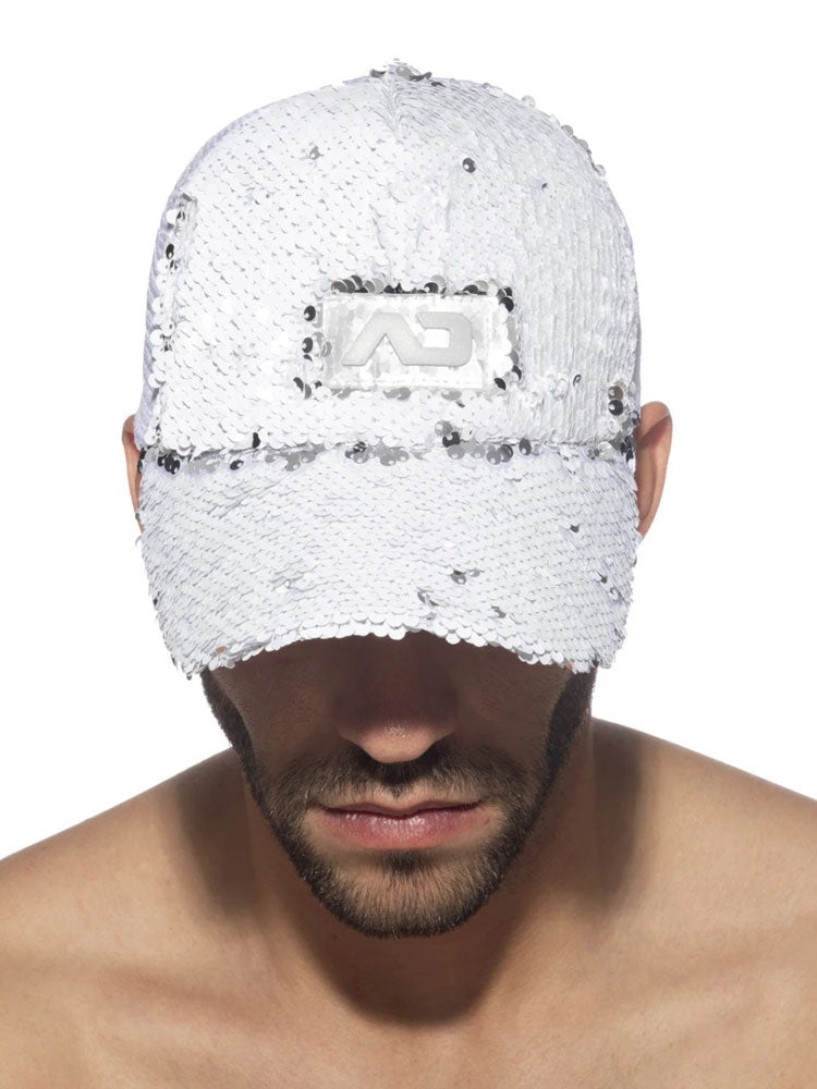 ADDICTED Glitter Sequins Cap silberfarben