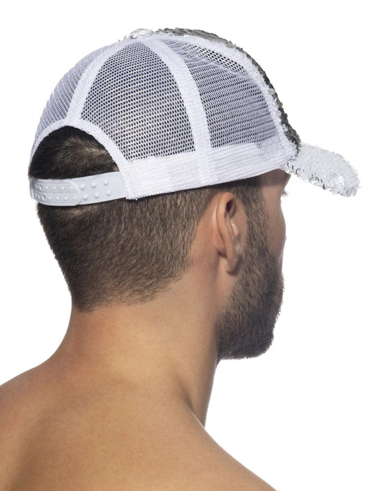 ADDICTED Glitter Sequins Cap silberfarben