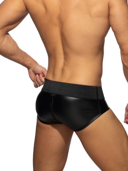 ADDICTED Back-Zip Rub Brief plus Cockring