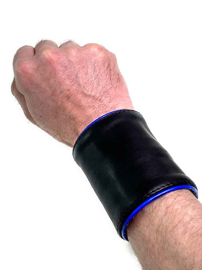 Arm-Geldbeutel, 2 schmale Streifen BLAU