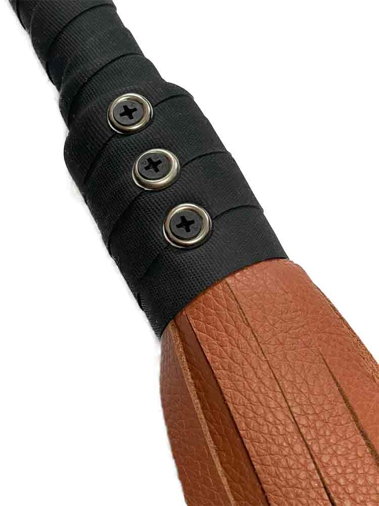 Flogger 30 Riemen 76cm Rind BRAUN