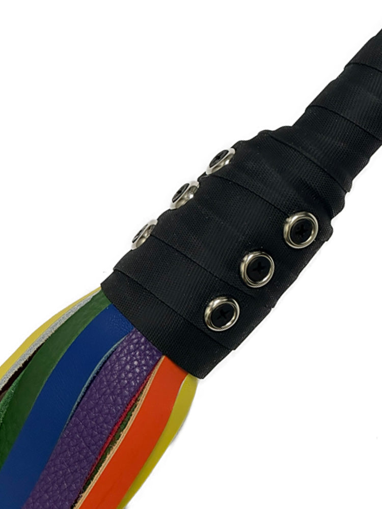 Flogger 30 Riemen 76cm Rind LGBTQ PRIDE-FARBEN
