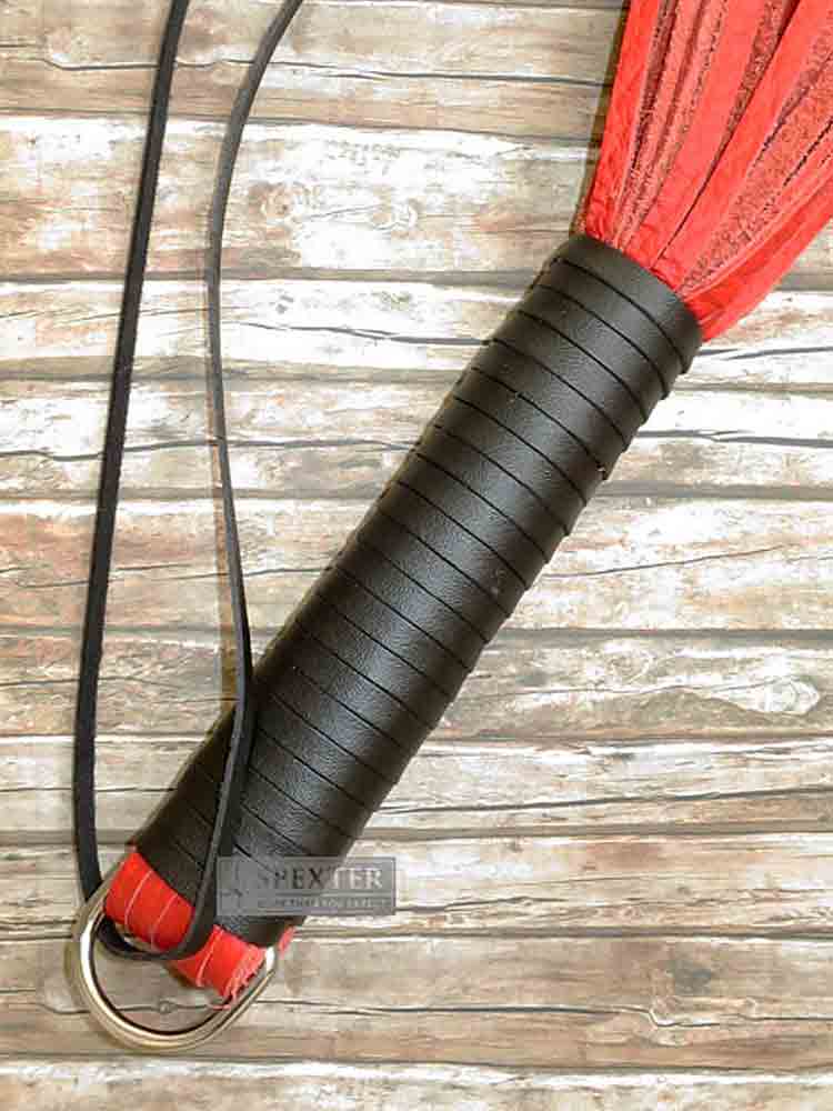 Flogger aus Riemen LEICHT / LIGHT - rot