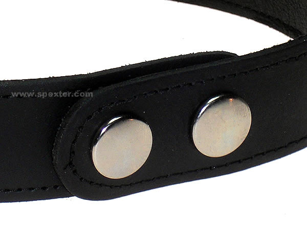 Leder-Halsband, mit Ring der O