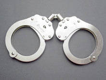 Handschellen, Drehgelenk mit Arretierung