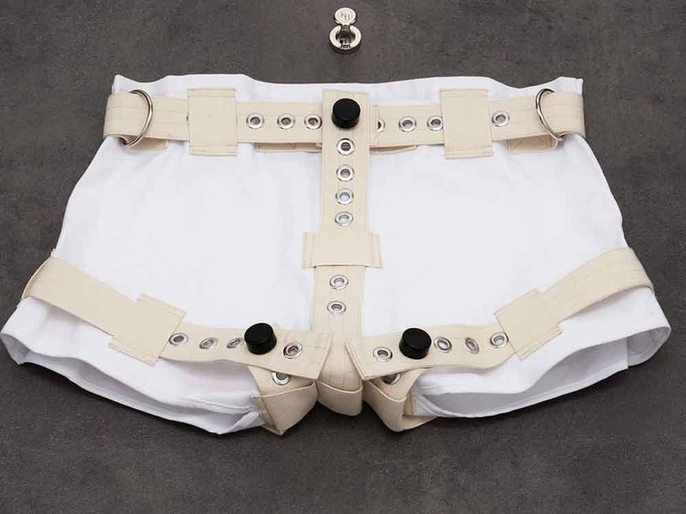 KlinikBondage ABDL Windelhose abschliessbar - weiss