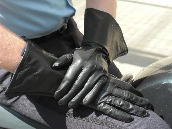 Leder-Handschuhe STULPENHANDSCHUHE SCHWARZ