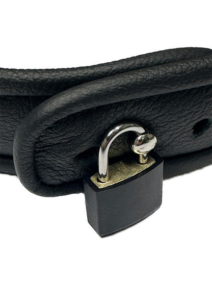Leder-Halsband, abschließbar,gepolstert schwarz