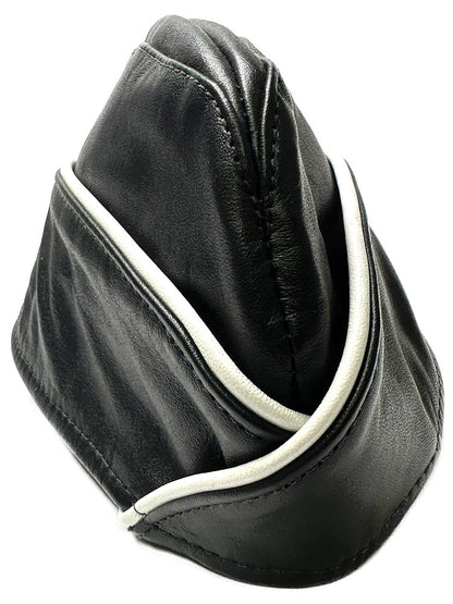 Mister S Leder Garrison-Mütze Leder mit weisser Paspel