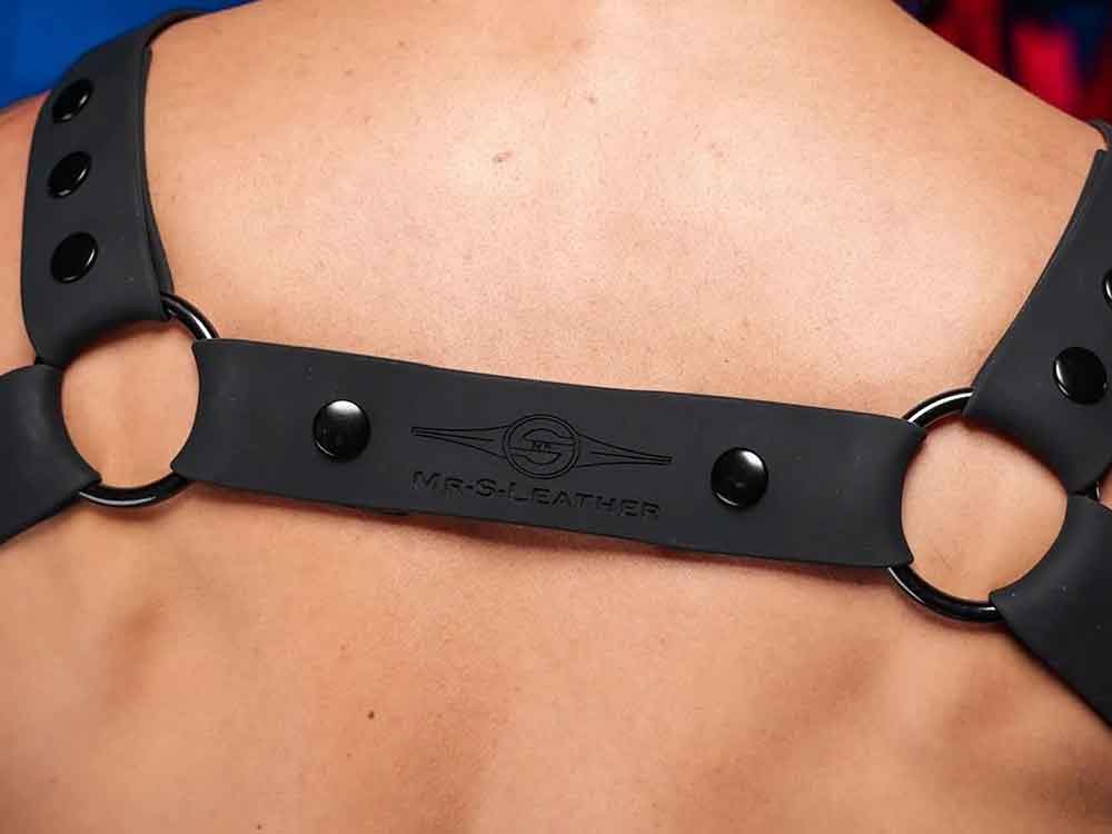 Mister S Silikon Brust Harness schwarz