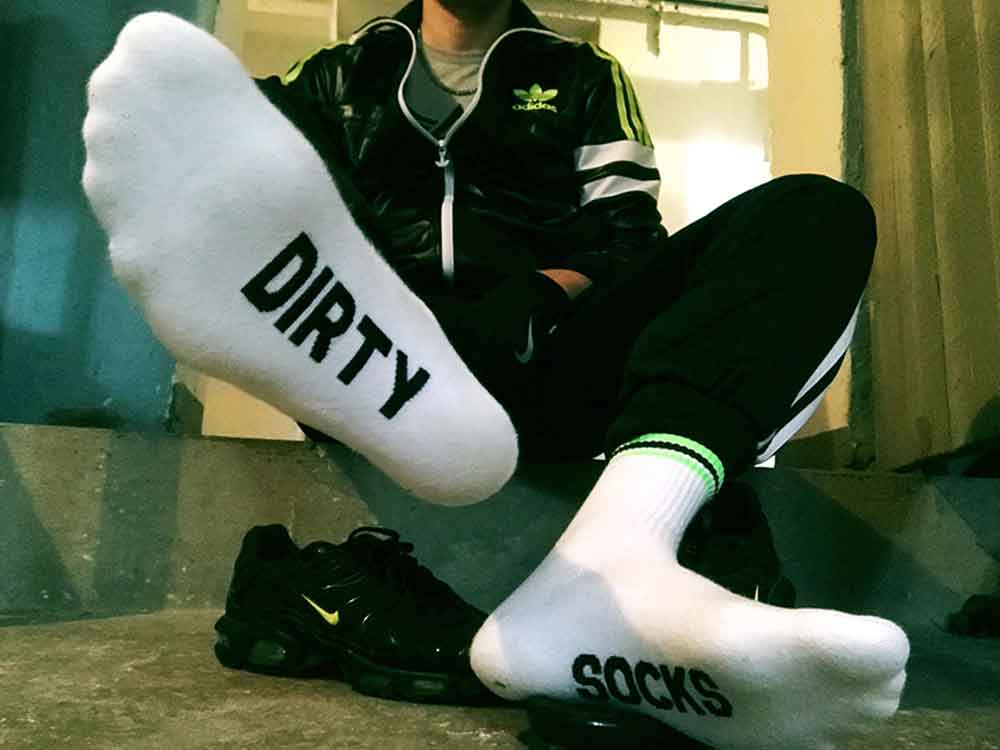 SNEAKFREAXX - Dirty Socks