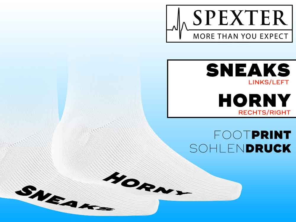SNEAKFREAXX - Sneaks Horny