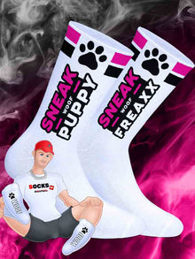 SNEAKFREAXX - WOOF PUPPY pink