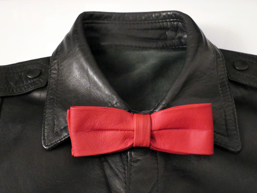 Spexter Lederfliege ROT - Specially made to order