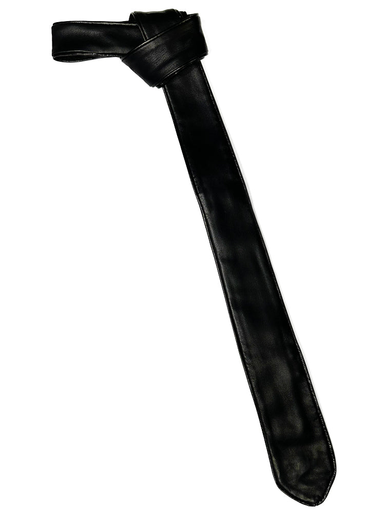Lederkrawatte schmal mit SCHWARZER PASPEL