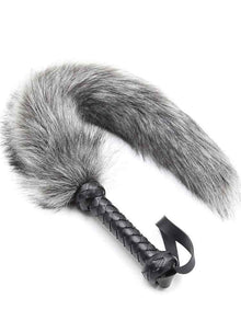 Streichel-Fellpeitsche 45cm grau