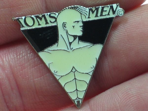 Tom of Finland Logo - Pin Dreieckig