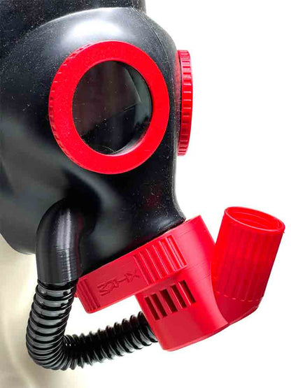 XTRM Soaker Piss Maske rot