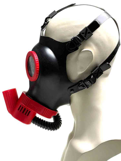 XTRM Soaker Piss Maske rot